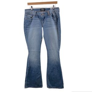 Fox Racing Denim Sweeper Skinny Flare Light Wash Blue Jeans | Size 9